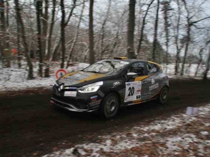 Clio  R3T + Très gros lot de bord – photo 3 sur 5