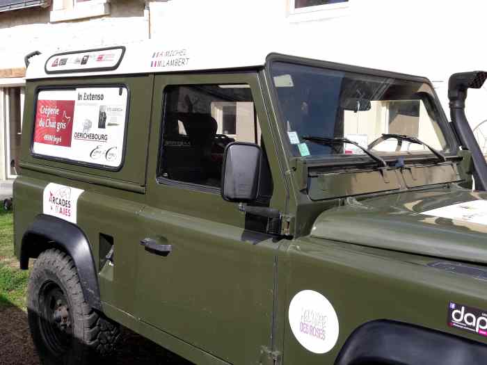 Defender 90 Rallye / Raid 1