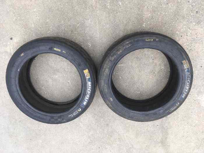 Lot pneus en 17 pouces - Michelin 1