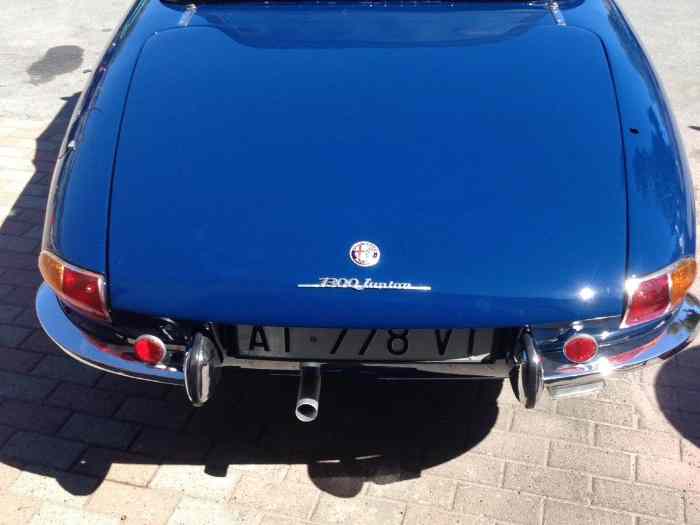 Alfa romeo duetto spider 3
