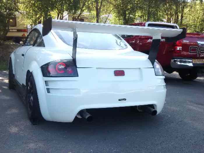 Audi TT race car – photo 5 sur 6