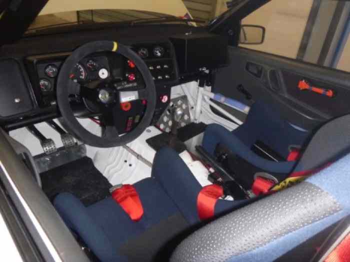 A vendre FORD Sierra RS Cosworth Gr A 2