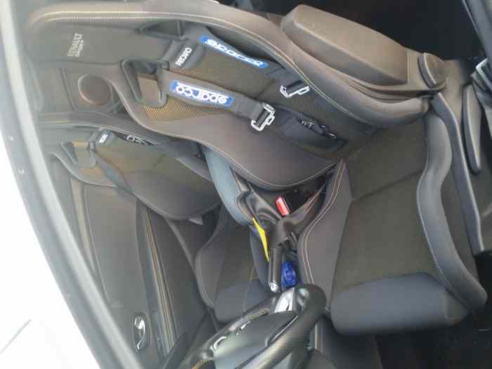MEGANE 3 RS / Châssis Cup + RECARO / trackday 4
