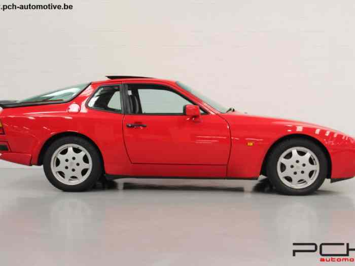 Porsche 944 S2 Targa 3.0i 211cv 2