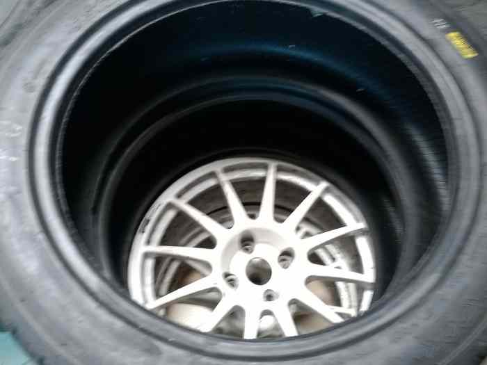 Pneu Hankook Z205 210/625/17 5