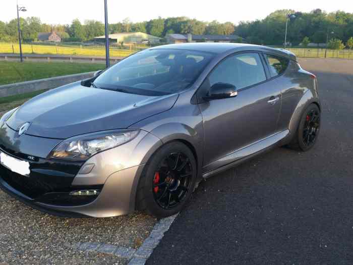 MEGANE 3 RS / Châssis Cup + RECARO / trackday 0