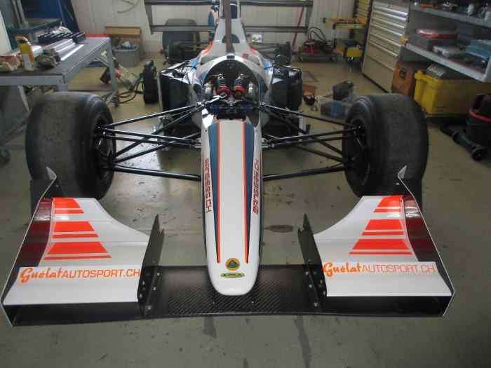 LOLA F3000 1