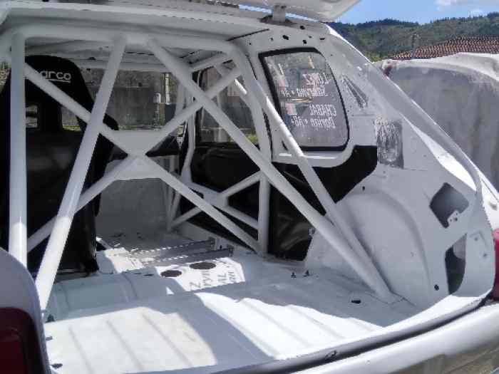 Caisse 205 MAXI 5