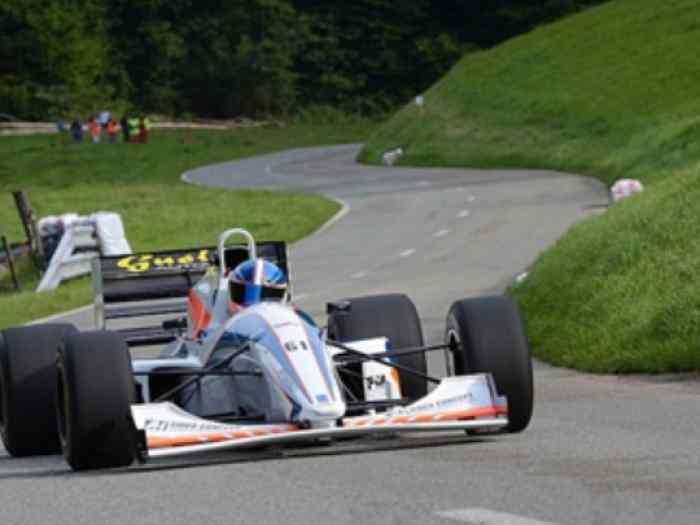 LOLA T94/50 F3000