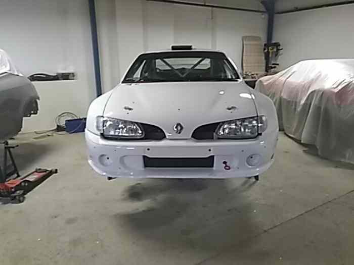 Vends MEGANE MAXI « top f2000 » idem kit car. 0