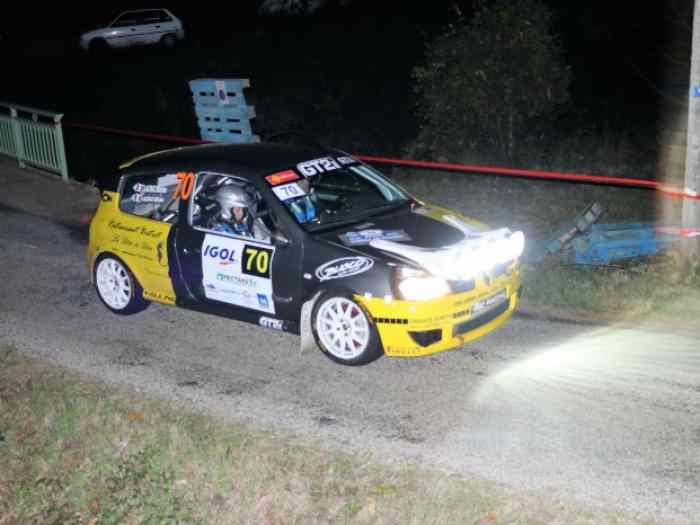 Clio f2000