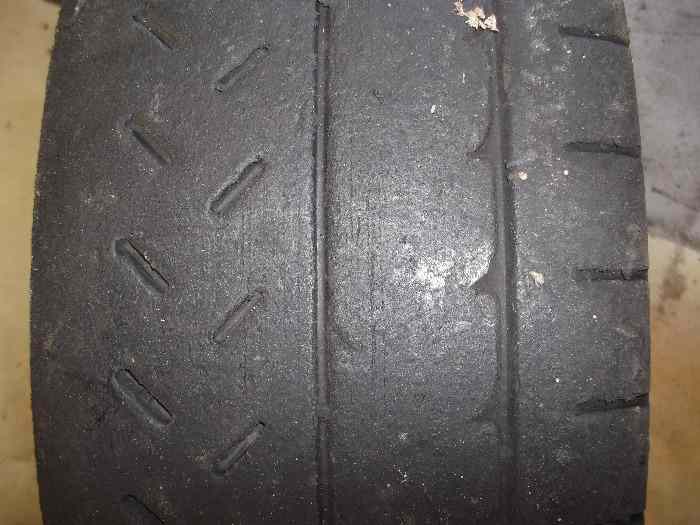 pneun michelin  r21 1
