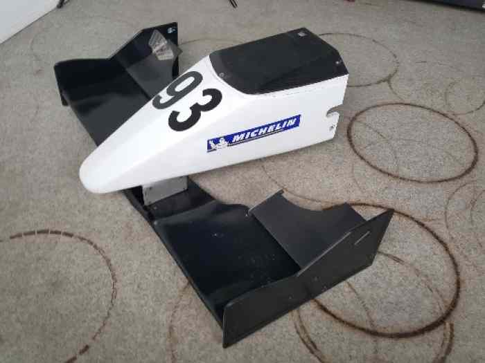 CRASH BOX +LAME FORMULE RENAULT TATUUS EVO 2007 pièces et voitures de