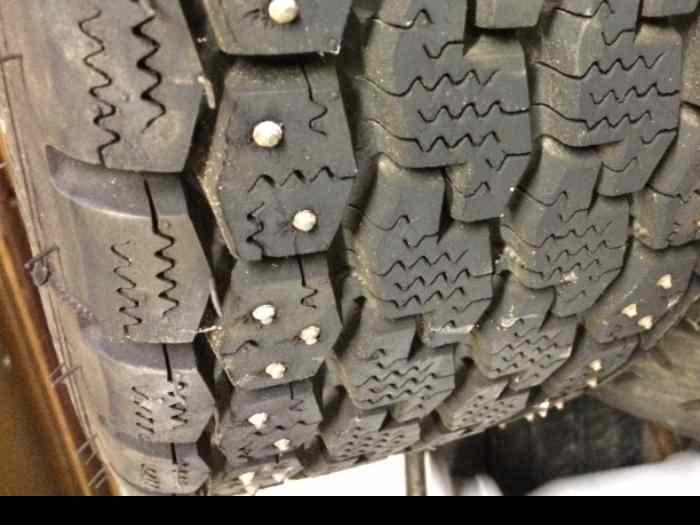 4 pneus Michelin NA00