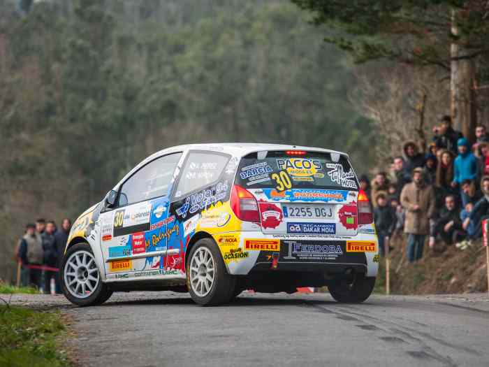 Citroën C2 GT original Challenge España, muy mejorado. 4