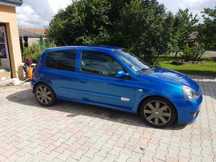 Clio 2 RS3 châssis sport toutes options 2