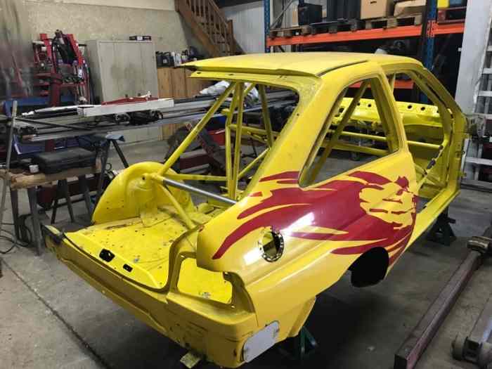 Piece caisse Ford escort cosworth – photo 3 sur 3
