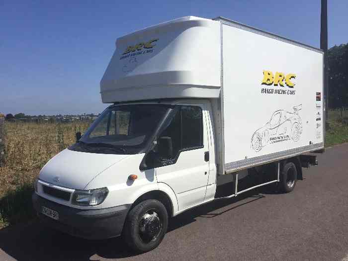 Ford Transit 20m cube avec hayon élévateur et rampes 1
