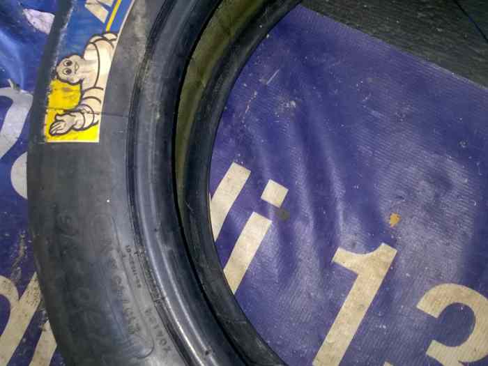 Pneus Michelin 16p 1