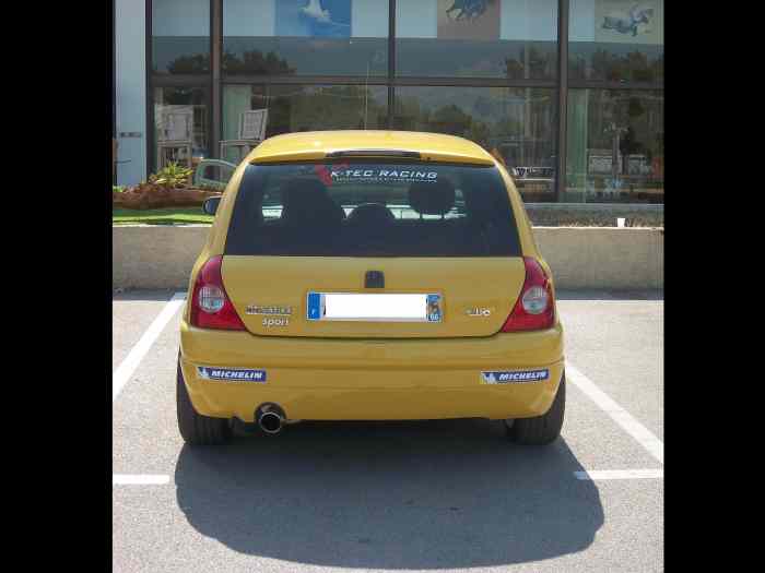 Clio 2 RS phase 1 restaurée 10000kms 1
