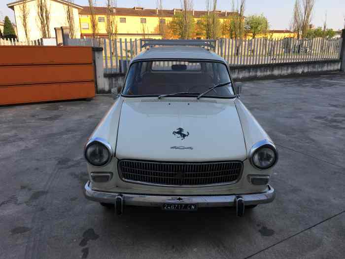 Peugeot 404 Ferrari assistance livery 2