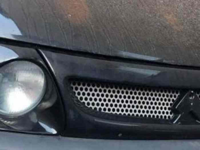 Morette (Morettes) - Citroen Saxo Mk1.