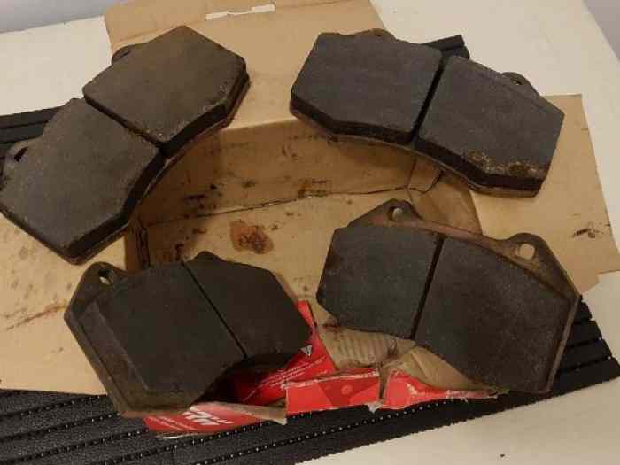 Plaquettes de frein CL Brakes RC6E Clio RS3 / Megane RS2 - LIKE NEW - used for 100km. 0