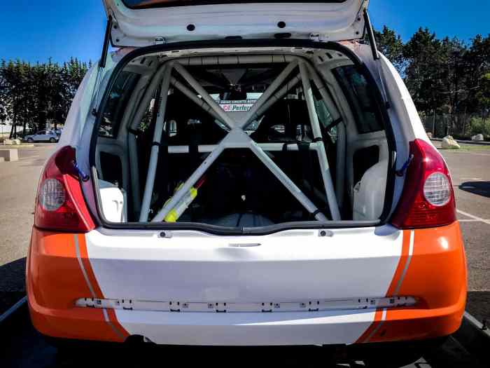 Location Renault Clio 2 RS Ragnotti 2