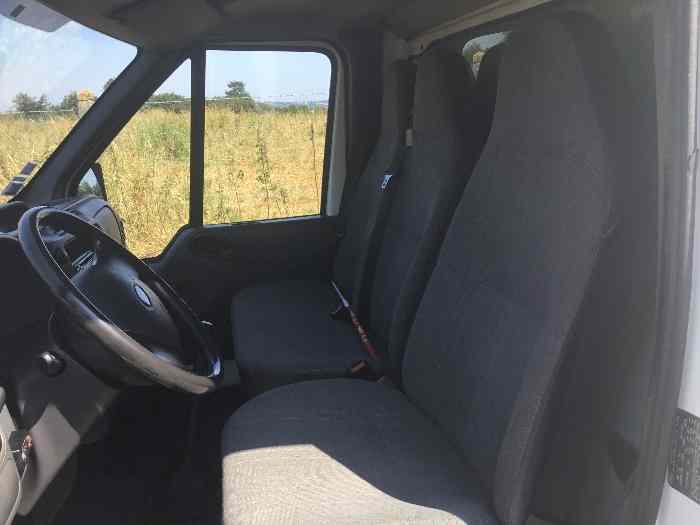 Ford Transit 20m cube avec hayon élévateur et rampes 3