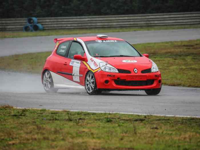 Clio Cup 3 4