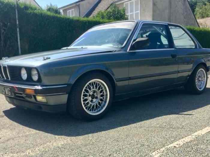 BMW E30 coupé swap m50b25 (E36) 0