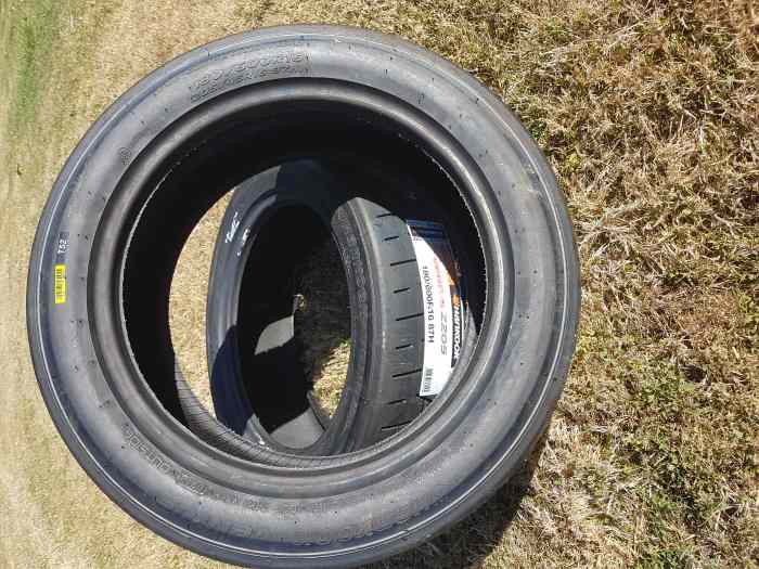 Pneus neufs T52 Hankook 16 pouces 1