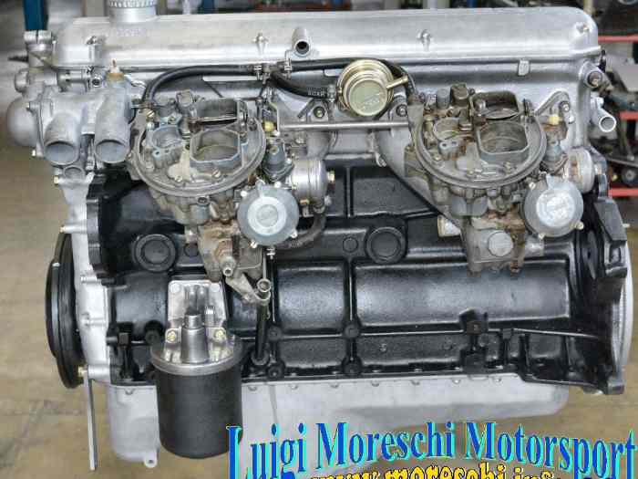 BMW M30B28V Engine - BMW 2800 Cs E9 4