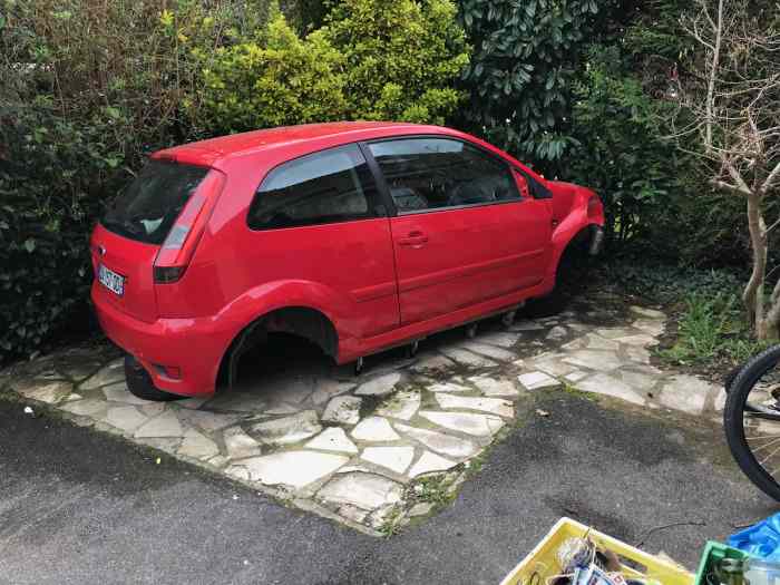 Caisse Ford Fiesta ST 150