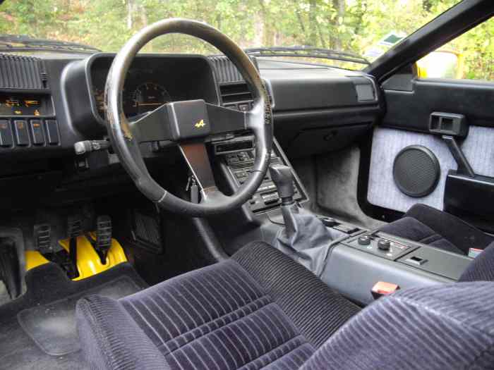 ALPINE GTA V6 TURBO 2
