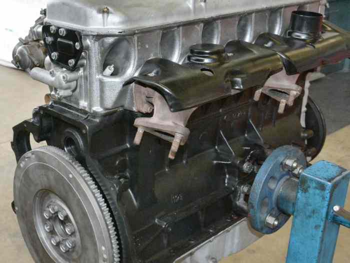 BMW M30B28V Engine - BMW 2800 Cs E9 1