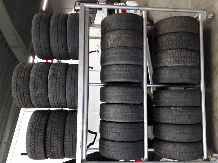 Aldero Rallysport Vends lot pneus racing Pirelli 18 pouces . 1