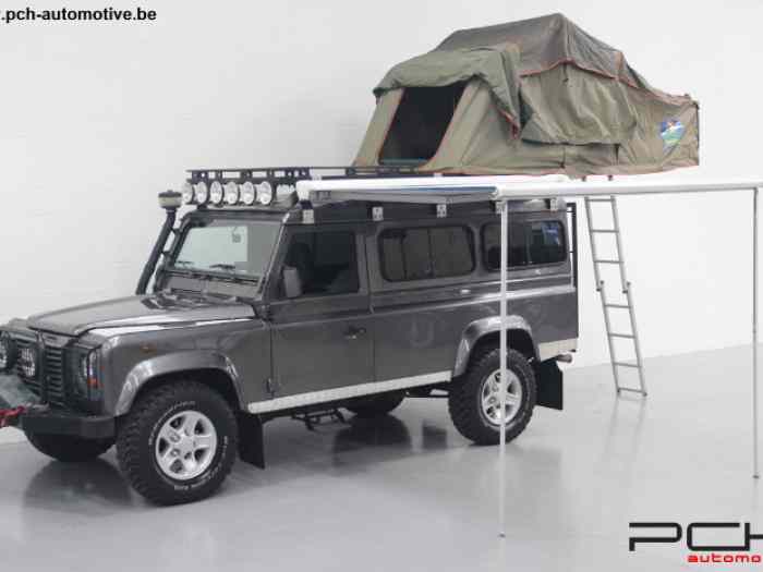 Land Rover Defender 110 2.5 Td5 122cv + TENTE HOWLING MOON + AUVENT 0