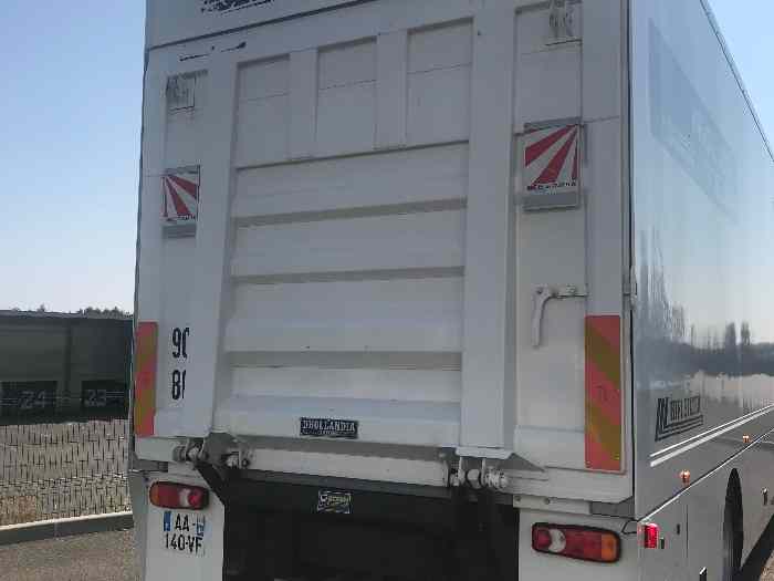 Camion Porteur Renault Midlum 280 cv 4