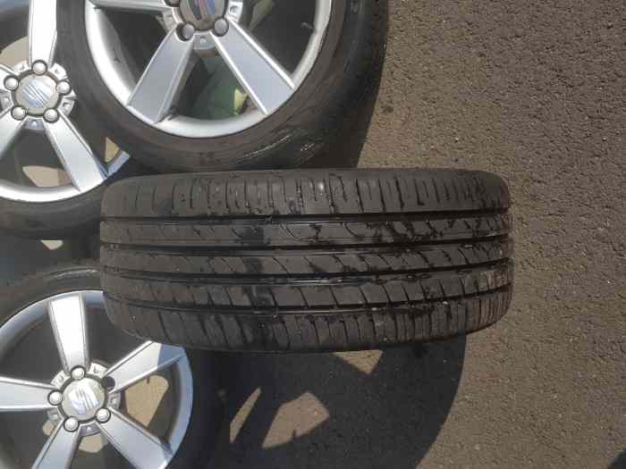 4 JANTES SEAT LEON 17 POUCES 1
