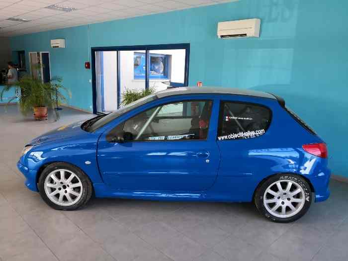 Vends 206 F2.14. – photo 1 sur 6