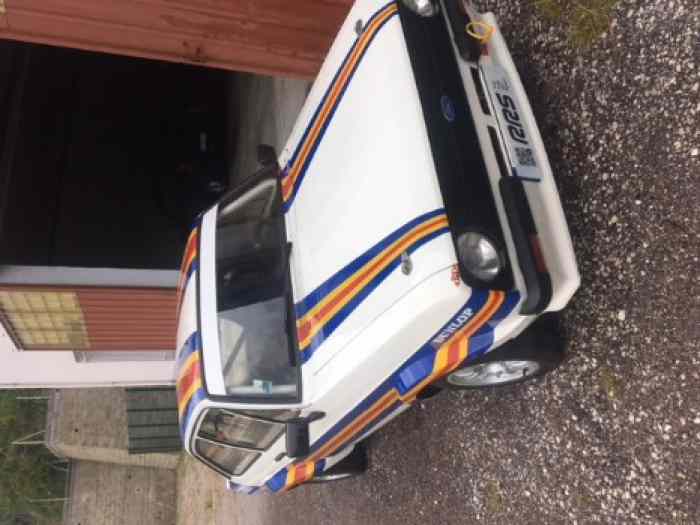 Ford Escort Pinto 2L 5