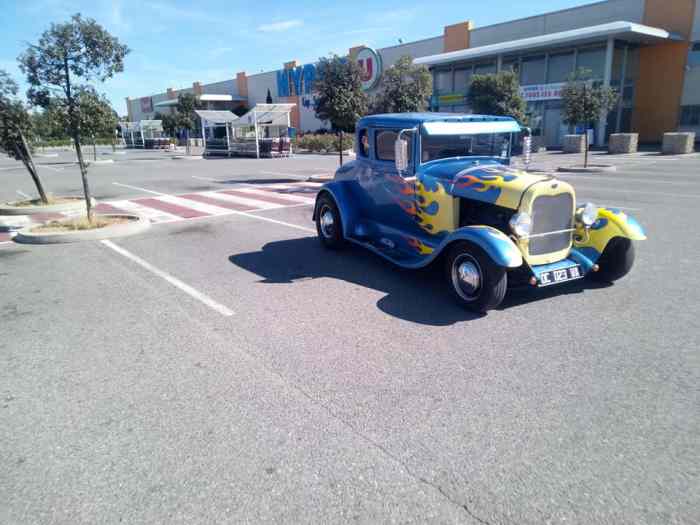 HOT ROD  V6 FORD 210CH 800KG 2