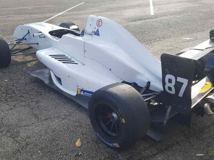 Formule Renault 2.0 année 2013 2