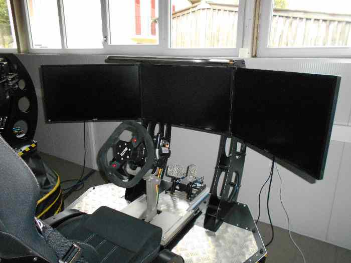 simulateurs de pilotage automobile ELLIP6 1