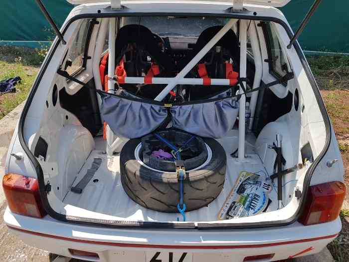 PEUGEOT 205 GTI - VH 4