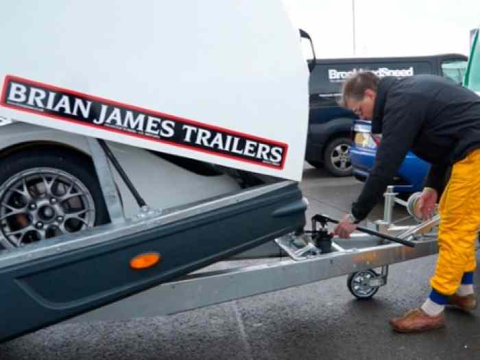 EN STOCK : Porte voiture fermée basculant Brian James RS2 - 4m25 4