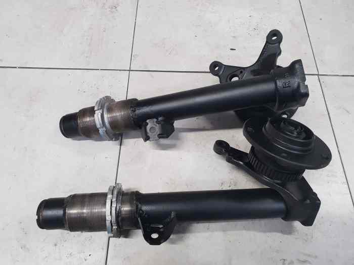 Jambes de force  bmw m3 e30 3