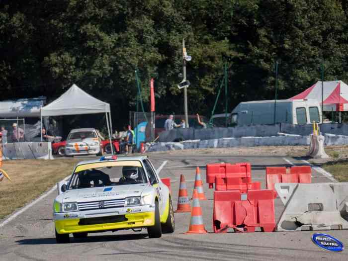 205 maxi f2000 2