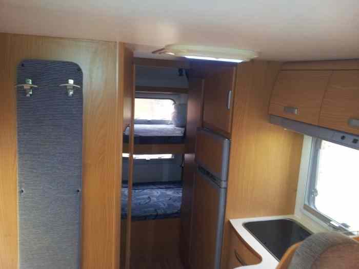 Camping Car Ford TDCI 2.4 140 cv 2006. Roues jumelées - Attelage remorque 4